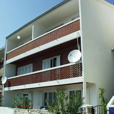 Апартаменты With Wifi Rabac, Labin - 2323 *